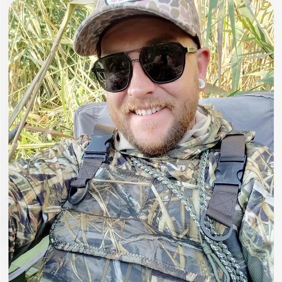 Meet your Posher, Jeremy - Picture 1 of 1